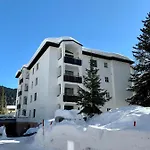 Apartamento Gian - Close To The Kongresshaus, The Ice Hockey Stadium, Cross-country Skiing, The Eau-la-la Indoor Pool And Wellness, Large Supermarket, 2 Bus Stops, With An Indoor Garage And Fully Equipped