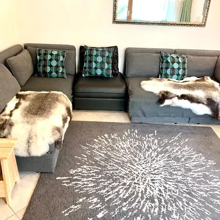 아파트 Gian - Close To The Kongresshaus, The Ice Hockey Stadium, Cross-country Skiing, The Eau-la-la Indoor Pool And Wellness, Large Supermarket, 2 Bus Stops, With An Indoor Garage And Fully Equipped *