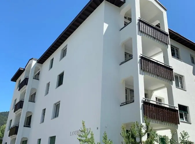 Gian - Close To The Kongresshaus, The Ice Hockey Stadium, Cross-country Skiing, The Eau-la-la Indoor Pool And Wellness, Large Supermarket, 2 Bus Stops, With An Indoor Garage And Fully Equipped Apartamento *