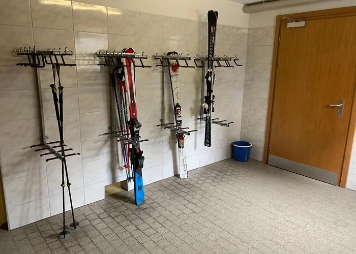 Gian - Close To The Kongresshaus, The Ice Hockey Stadium, Cross-country Skiing, The Eau-la-la Indoor Pool And Wellness, Large Supermarket, 2 Bus Stops, With An Indoor Garage And Fully Equipped Apartamento