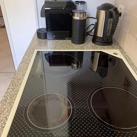 Apartment Gian - Close To The Kongresshaus, The Ice Hockey Stadium, Cross-country Skiing, The Eau-la-la Indoor Pool And Wellness, Large Supermarket, 2 Bus Stops, With An Indoor Garage And Fully Equipped